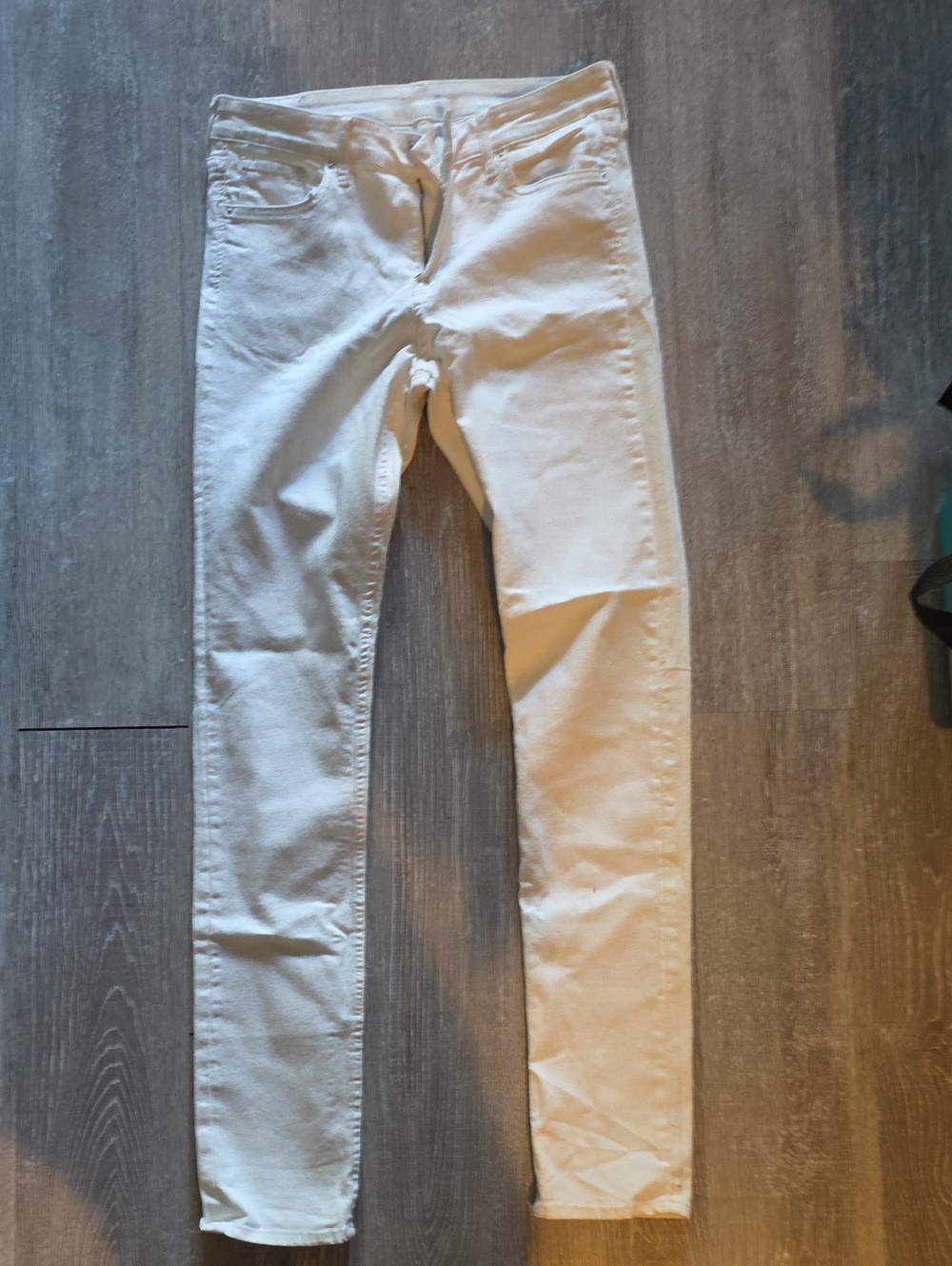 Women's White  Skinny Jeans - Classic Fit